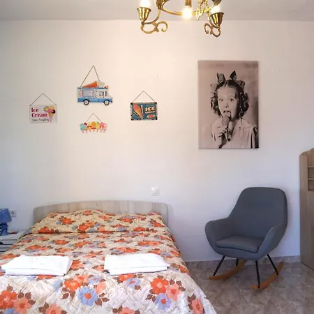Summer Scoop By Evagstays Apartment Faliraki
